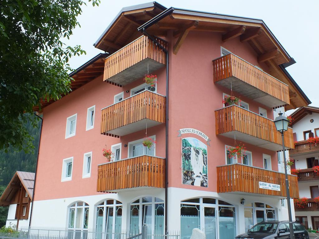 Hotel Garni Al Nardis Карисоло Екстериор снимка