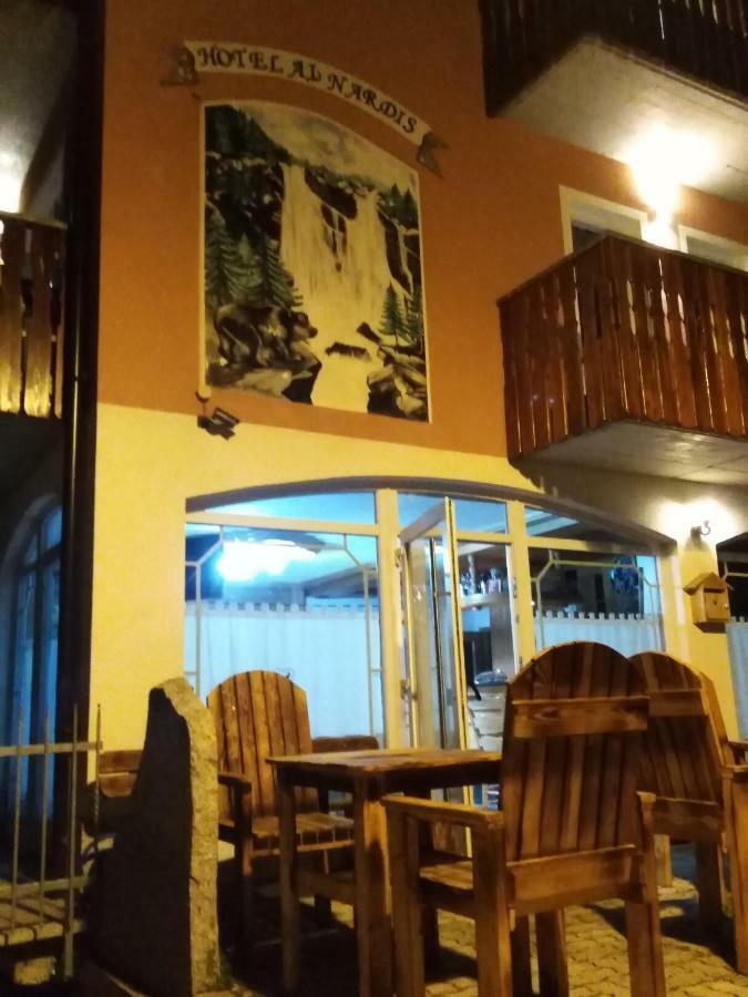 Hotel Garni Al Nardis Карисоло Екстериор снимка
